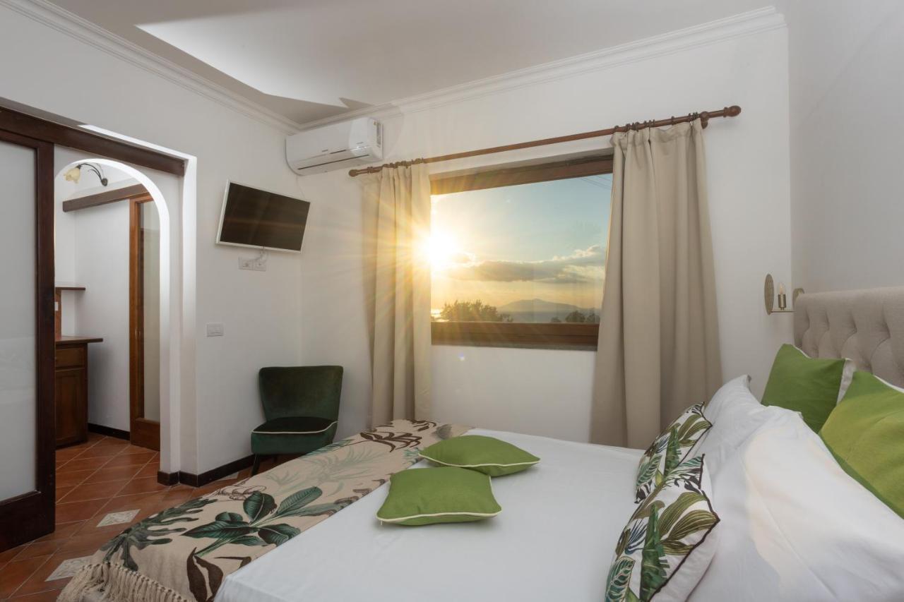 Villa Aurora Pool & Fitness 아나카프리 외부 사진